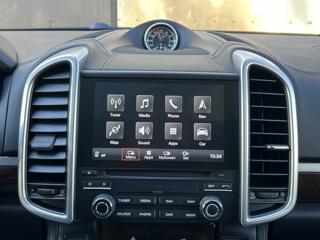 PORSCHE Cayenne usata, con USB