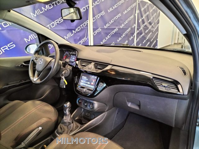 OPEL Corsa usata, con Bluetooth