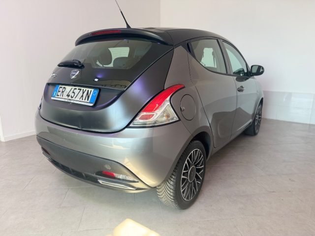 LANCIA Ypsilon usata 10