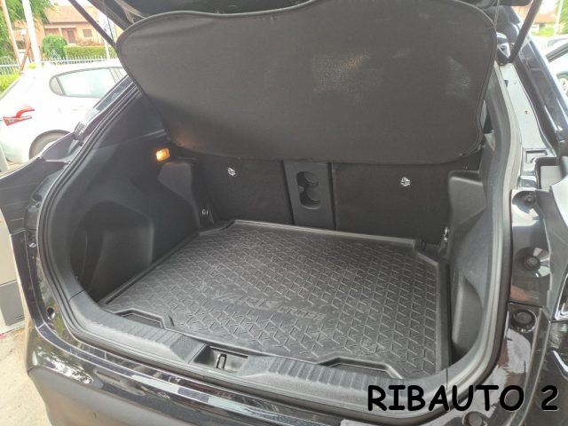 TOYOTA Yaris Cross usata, con Fendinebbia