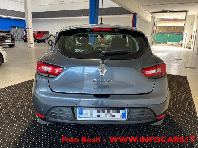 RENAULT Clio usata, con Controllo trazione