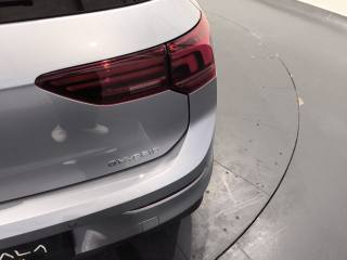 VOLKSWAGEN Golf usata, con Vivavoce