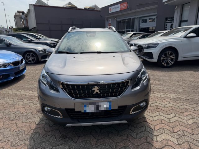 PEUGEOT 2008 usata, con Airbag