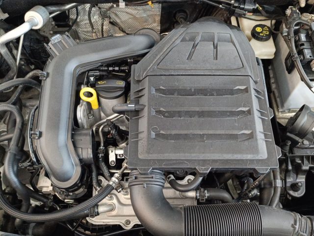 SKODA Kamiq usata, con Autoradio digitale
