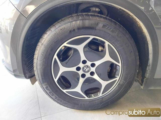 ALFA ROMEO Stelvio usata 26