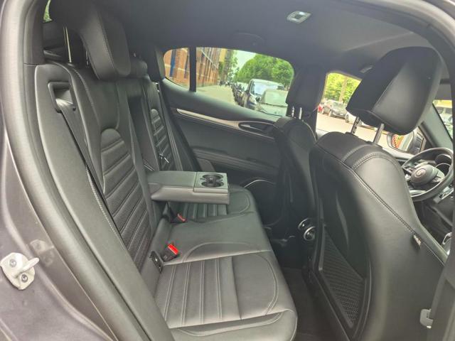 ALFA ROMEO Stelvio usata, con Touch screen