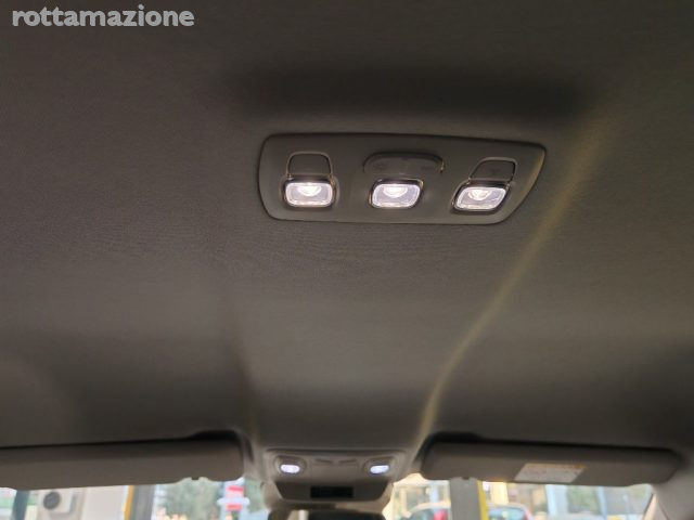 RENAULT Megane usata, con Autoradio digitale