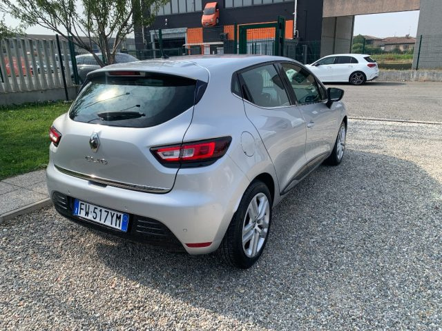 RENAULT Clio usata, con Autoradio