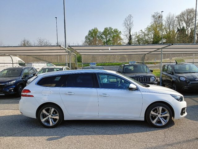 PEUGEOT 308 usata, con Airbag Passeggero