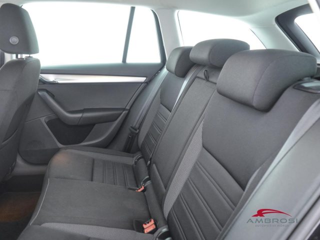 SKODA Octavia usata 9