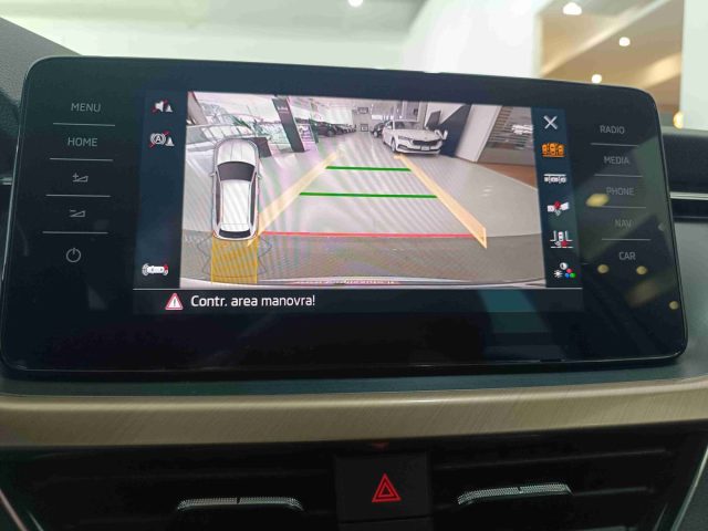 SKODA Kamiq usata, con Sedile posteriore sdoppiato