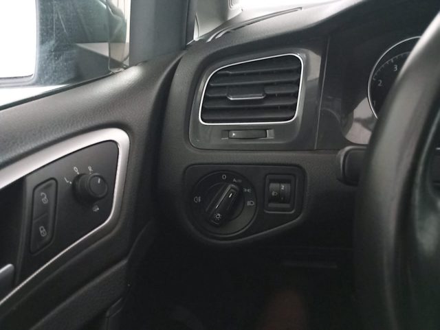 VOLKSWAGEN Golf usata, con Bluetooth