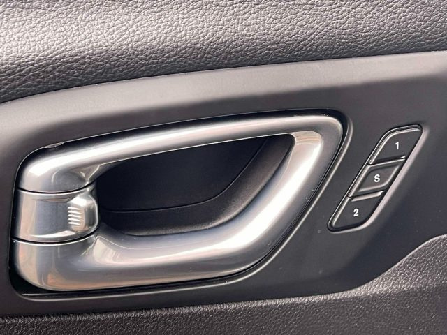 JEEP Compass usata, con Park Distance Control