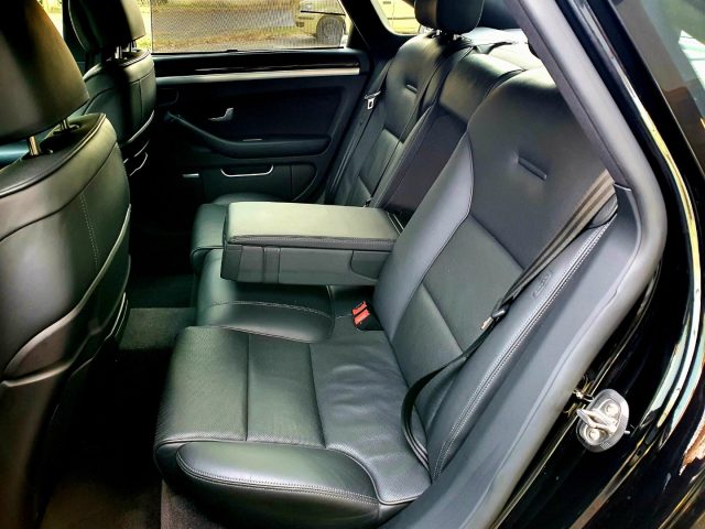 AUDI S8 usata, con Autoradio