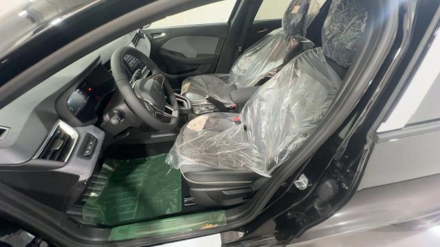RENAULT Clio usata, con Boardcomputer