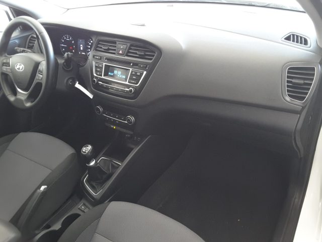 HYUNDAI i20 usata, con Cerchi in lega