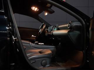 MERCEDES-BENZ A 180 usata, con Sedili riscaldati