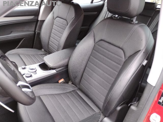 ALFA ROMEO Stelvio usata, con Cerchi in lega