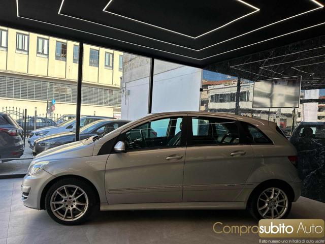 MERCEDES-BENZ B 200 usata, con Controllo trazione