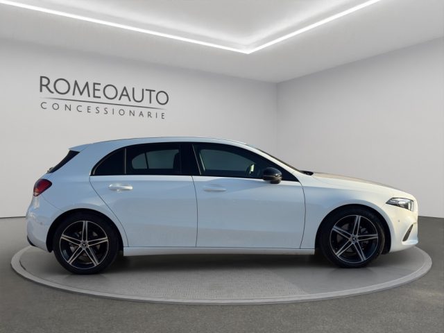 MERCEDES-BENZ A 180 usata, con Chiusura centralizzata