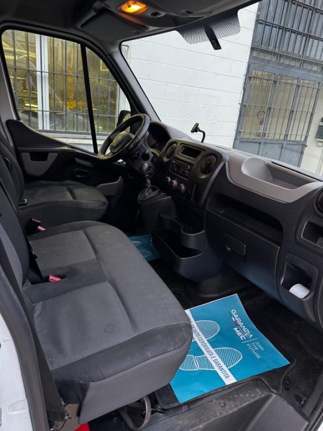 RENAULT usata 3