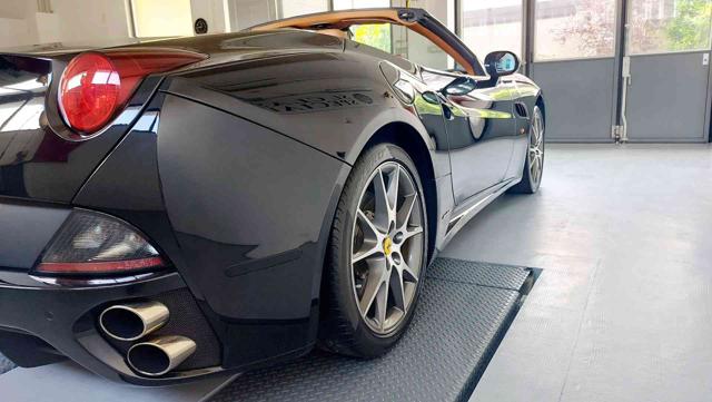FERRARI California usata, con Alzacristalli elettrici