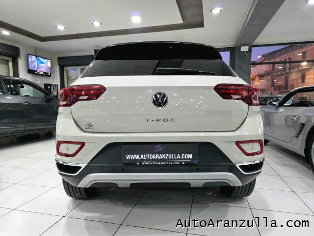 VOLKSWAGEN T-Roc usata, con Alzacristalli elettrici