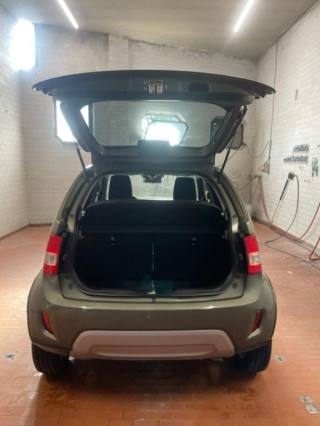 SUZUKI Ignis usata, con Autoradio