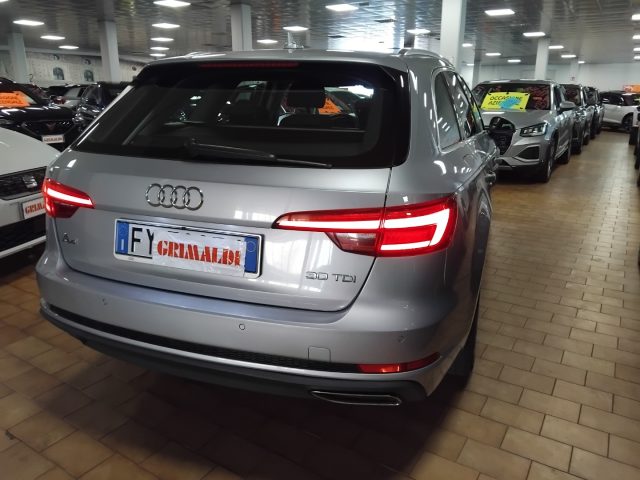 AUDI A4 usata, con Cerchi in lega
