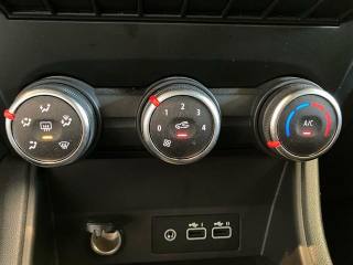 RENAULT Captur usata 24