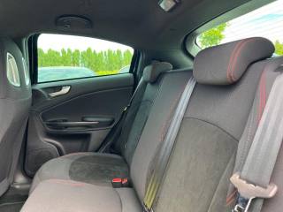 ALFA ROMEO Giulietta usata, con Autoradio