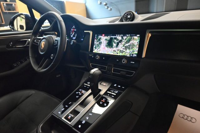 PORSCHE Macan usata 284