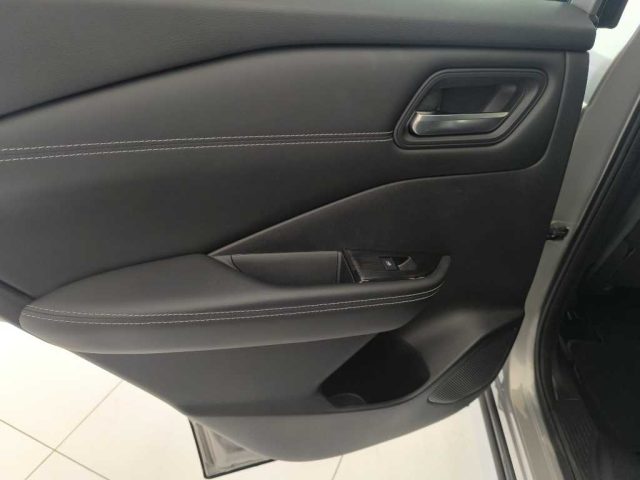 NISSAN Qashqai usata, con Sistema di navigazione
