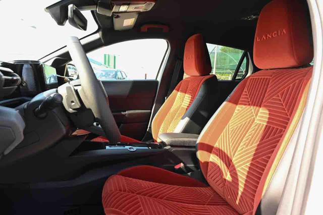 LANCIA Ypsilon usata, con ESP