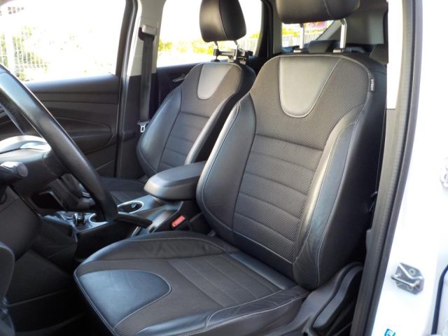 FORD Kuga usata, con Controllo automatico clima