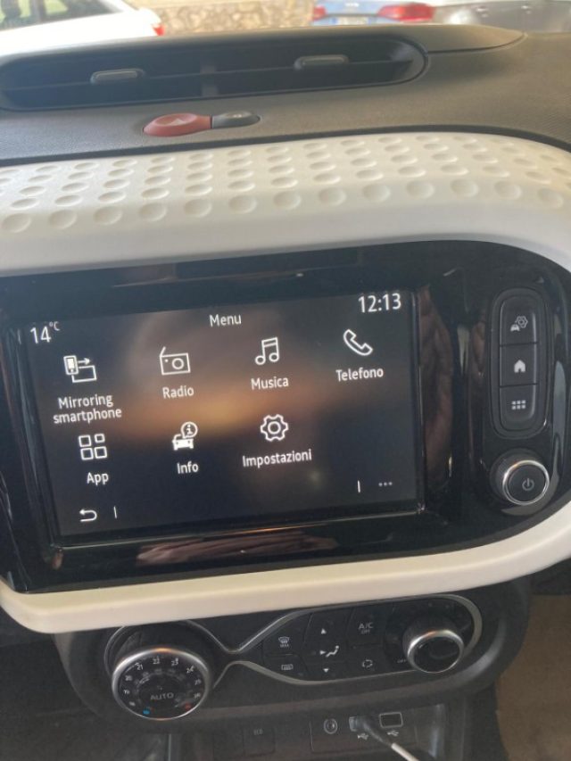RENAULT Twingo Electric usata, con Sensore di pioggia
