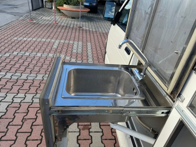 PIAGGIO Porter usata 8