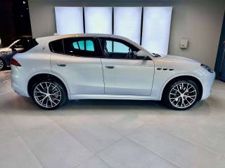 MASERATI Grecale usata, con Alzacristalli elettrici