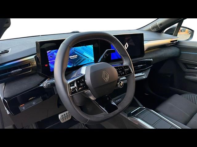 RENAULT Clio usata, con Controllo automatico clima