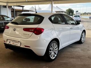 ALFA ROMEO Giulietta usata, con Climatizzatore