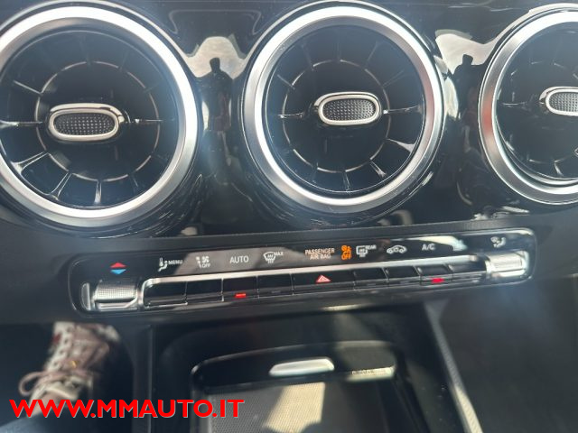 MERCEDES-BENZ GLA 250 usata, con Volante in pelle
