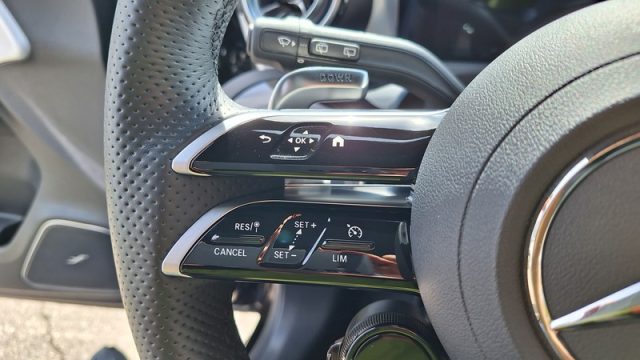 MERCEDES-BENZ A 35 AMG usata, con USB