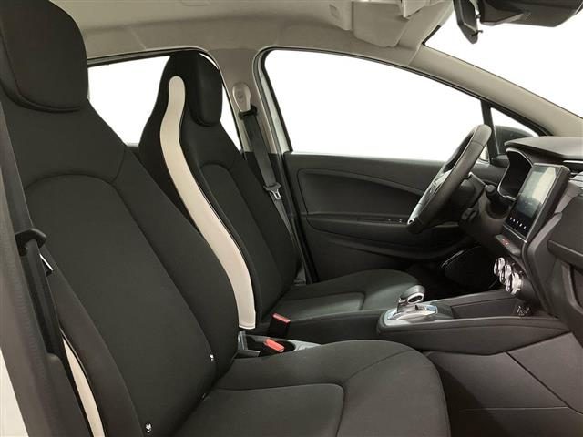 RENAULT ZOE usata, con Fari LED