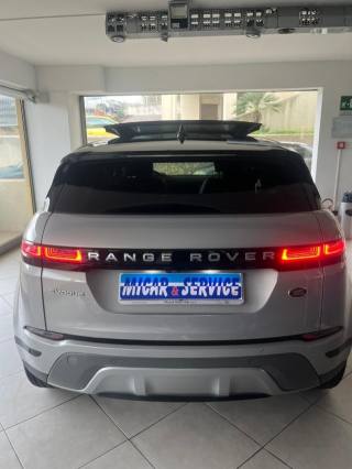 LAND ROVER Range Rover Evoque usata, con Autoradio