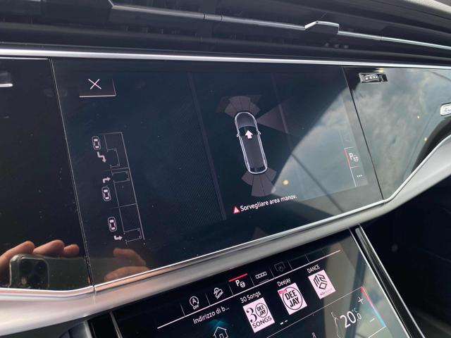 AUDI Q8 usata, con Portellone posteriore elettrico
