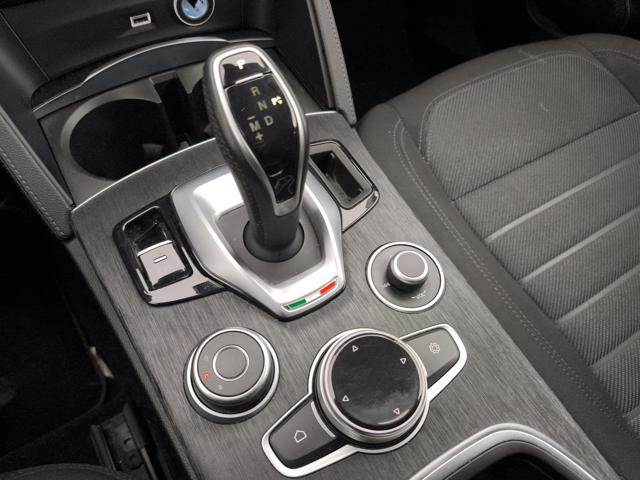 ALFA ROMEO Stelvio usata, con USB