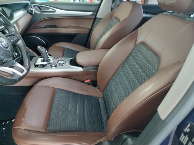 ALFA ROMEO Stelvio usata, con Sensori di parcheggio posteriori