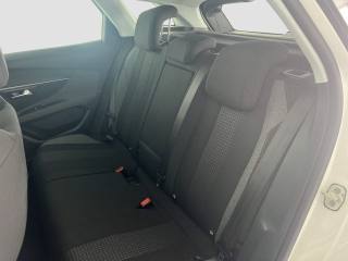 PEUGEOT 3008 usata 9