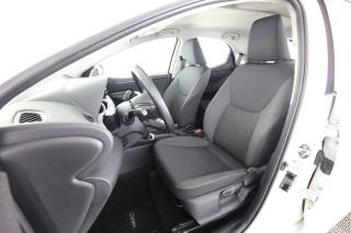 TOYOTA Yaris usata 2