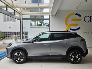 PEUGEOT 2008 usata, con Autoradio